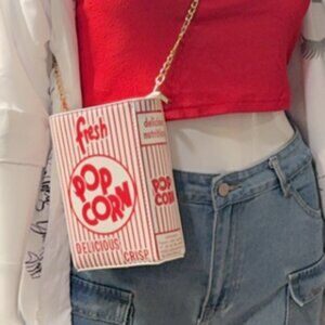 Popcorn cross body